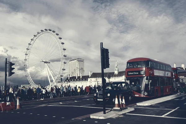London Eye View Desde Westminster Bridge . —  Fotos de Stock