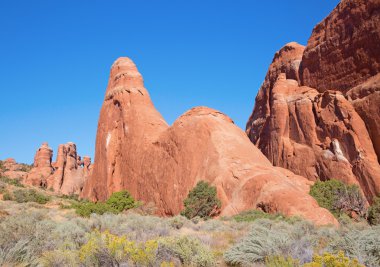 Ünlü Güney pencere