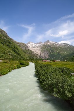  Rhone Nehri'nin kaynak