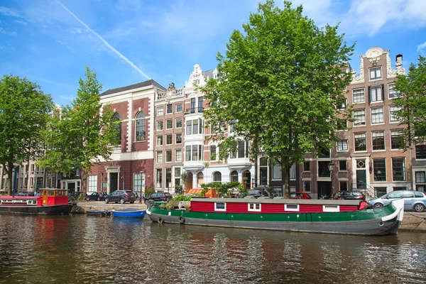 オランダの伝統的な家屋 — ストック写真