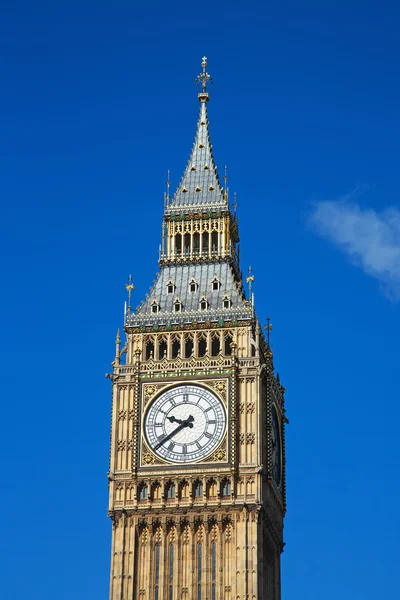 有名なビッグベンの時計 — ストック写真