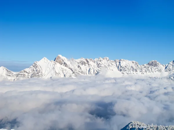 Beautiful Winter in swiss alps — Stock Photo, Image