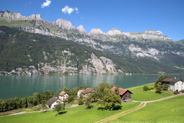 alps içinde küçük bir köy
