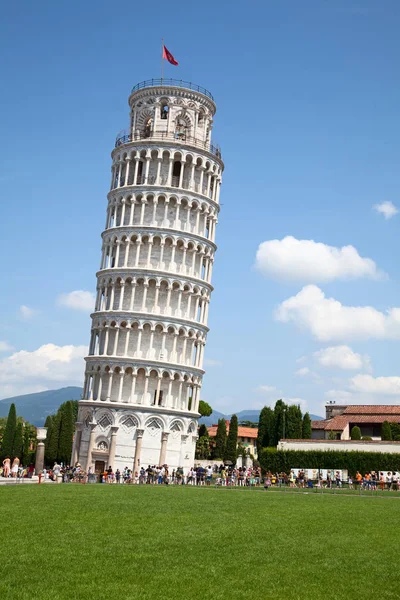 Leaning tower of Pisa — Stock Photo, Image