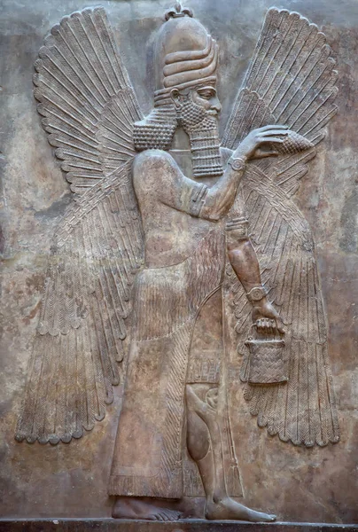 Ancient sumerian artifact — Stock Photo, Image