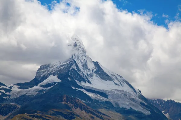 Ünlü dağ Matterhorn — Stok fotoğraf