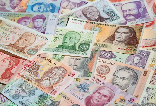 Billetes sudamericanos — Foto de Stock