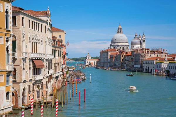 Les rues de l'ancienne ville Venise — Photo