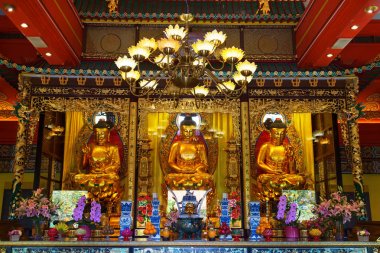 Po lin Manastırı