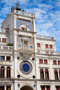 Antik şehir Venedik sokaklarında