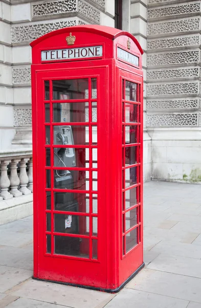 Famosa cabine telefónica — Fotografia de Stock