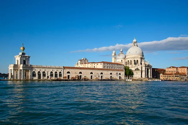 Straßen der antiken Stadt Venedig — Stockfoto