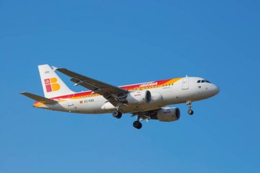 Iberia A-319 Zurich airport de açılış 