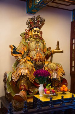 İç Po Lin Manastırı 