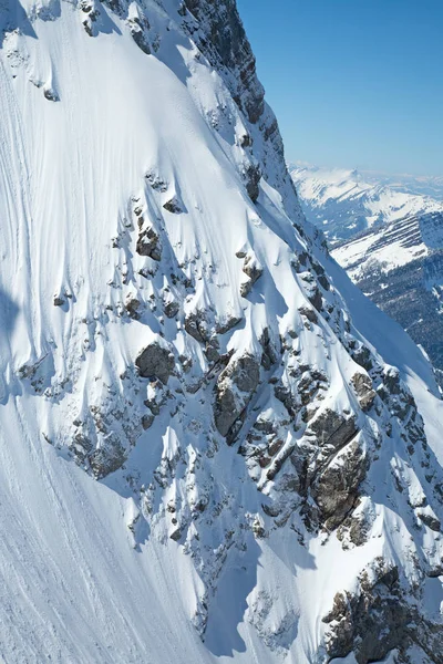 Зима в швейцарских Альпах — стоковое фото