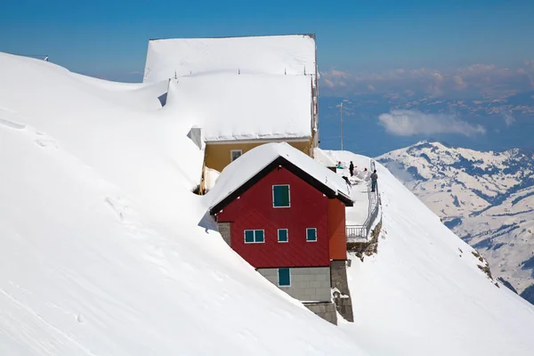 Vinter i schweiziska Alperna — Stockfoto