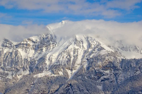 İsviçre Alpleri'nde kış — Stok fotoğraf