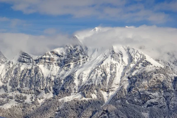 İsviçre Alpleri'nde kış