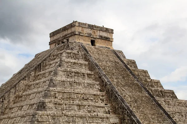 Ruins of the Chichen-Itza in Mexico — Stock Photo, Image