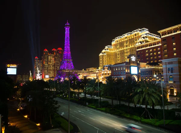 Facade of the Parisian casino — Stock Photo, Image
