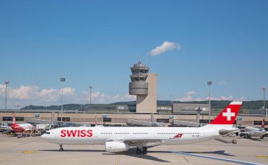 Uçaklar için hazırlanıyor çıkar 