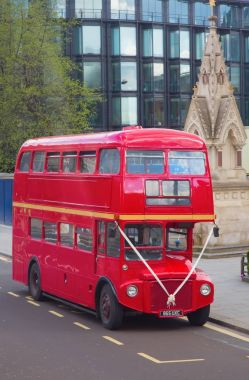 Geleneksel Milano Çift katlı alçak taban 