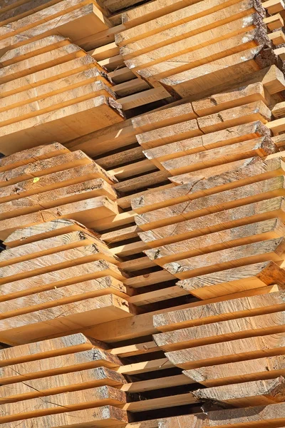 Montón de nuevos tacos de madera — Foto de Stock