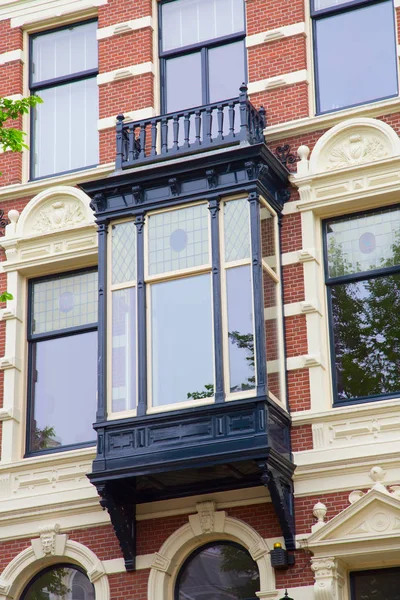 Παραδοσιακά σπίτια της Άμστερνταμ — Φωτογραφία Αρχείου