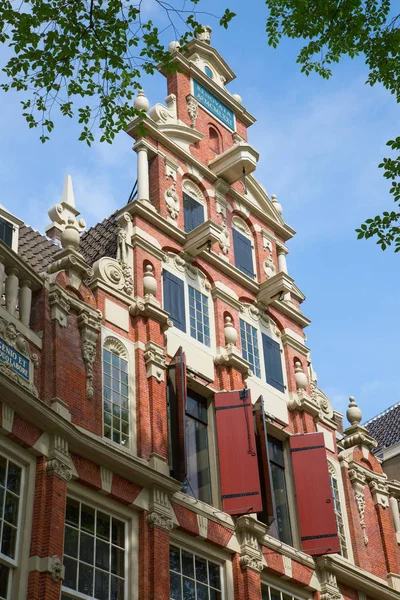 Παραδοσιακά σπίτια της Άμστερνταμ — Φωτογραφία Αρχείου