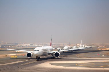 Uçaklar için hazırlanıyor çıkar