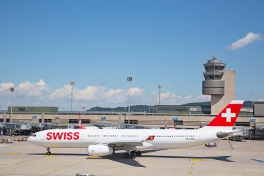 Uçaklar için hazırlanıyor çıkar