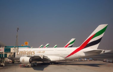 Uçaklar için hazırlanıyor çıkar