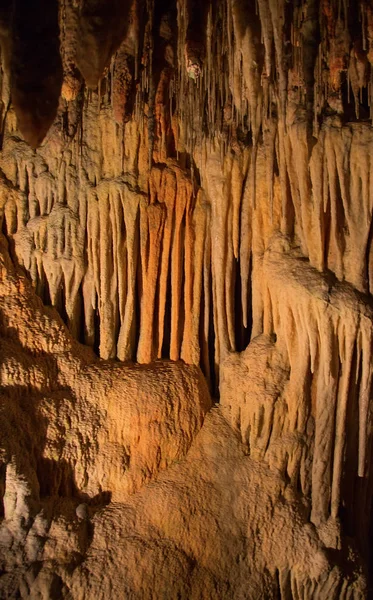 Famous cave "Cuevas del Drach" — Stock Photo, Image