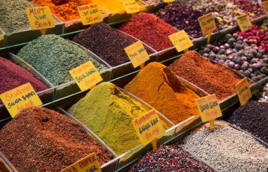 Baharat ve çay pazarında 