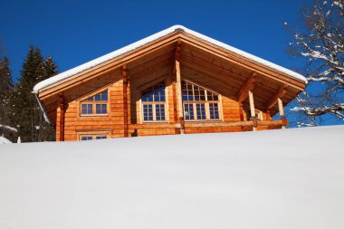 İsviçre Alplerinde kış