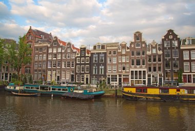 Amsterdam geleneksel evleri