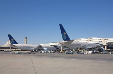  Uçaklar için hazırlanıyor çıkar 