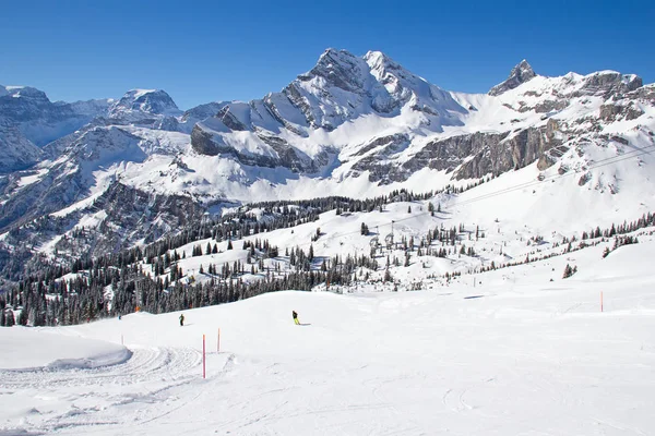 Χειμώνας στις ελβετικές Άλπεις — Φωτογραφία Αρχείου