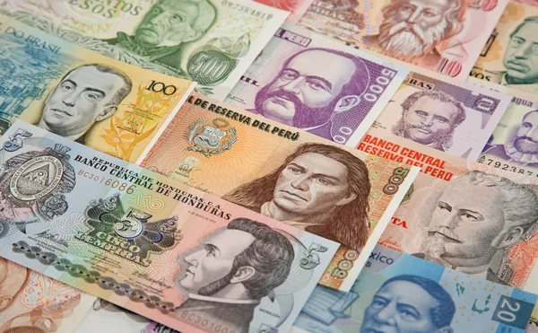 남아메리카의 다양 한 지폐 — 스톡 사진