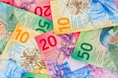 Yeni İsviçre banknotlar topluluğu 