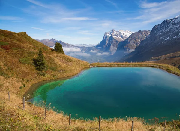 Paysage d'automne dans la région de Jungfrau — Photo