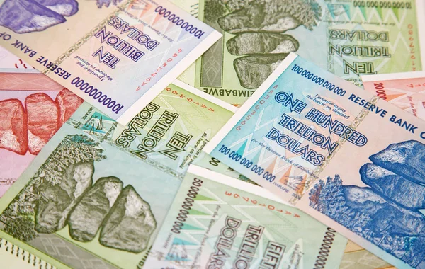 Banknotes of Zimbabwe after hyperinflation — Stock Photo, Image