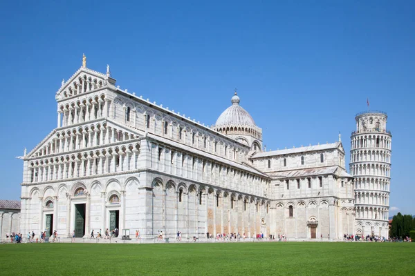 Torre inclinada de pisa — Fotografia de Stock