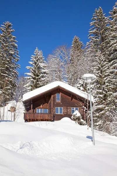 Winter in de Zwitserse Alpen — Stockfoto