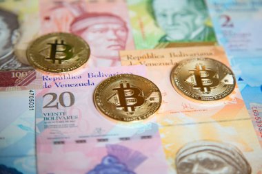 Bitcoins arka plan üzerinde 