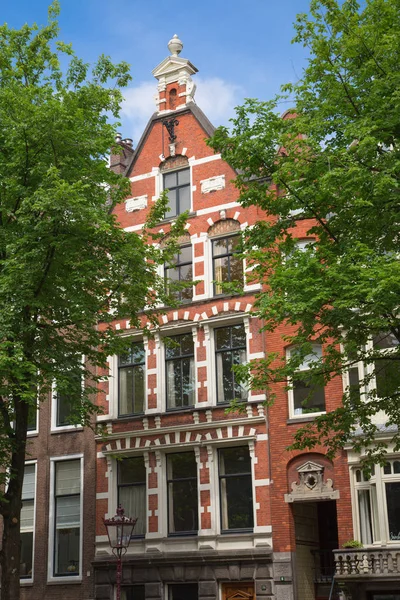 Traditionelle Häuser des Amsterdams — Stockfoto