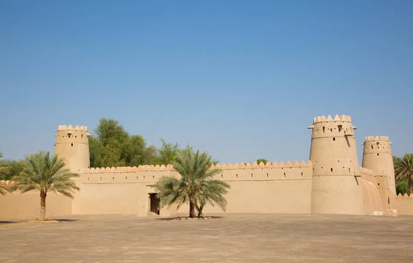 Berömda Jahili fort — Stockfoto