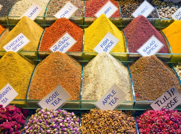 Egyptische markt in Istanbul — Stockfoto
