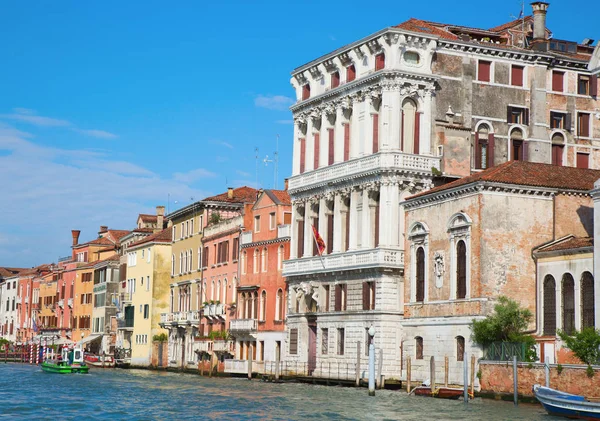 Streets of the ancient city Venice, — Stock Photo, Image