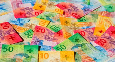 (2017 yılında yayınlanan yeni İsviçre banknotlar topluluğu)